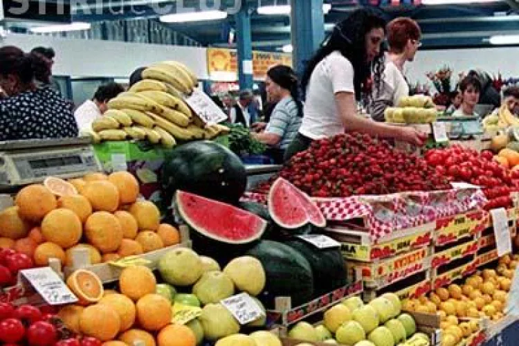 Un fals producator a fost evacuat din Piata IRA