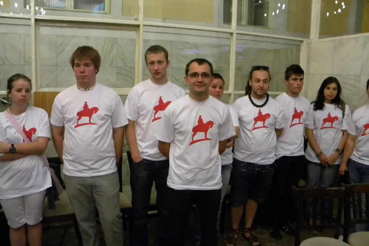 Vezi din ce organizatie fac parte maghiarii care protesteaza in Cluj de cateva zile VIDEO