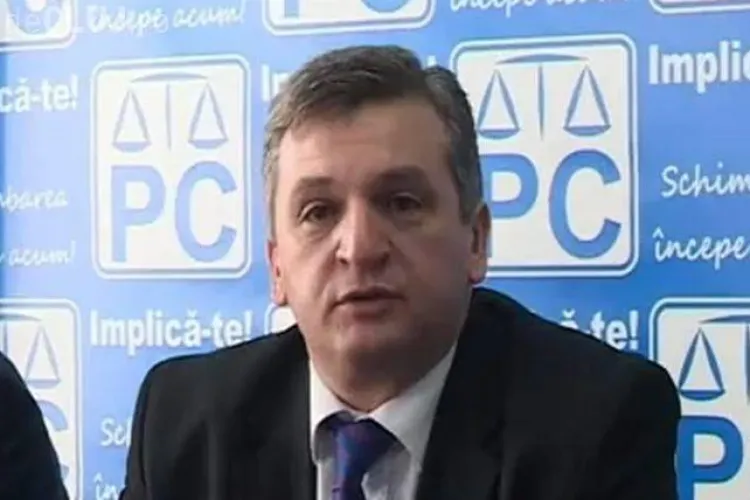 Presedintele PC Neamt, filmat in timp ce isi bate sotia VIDEO