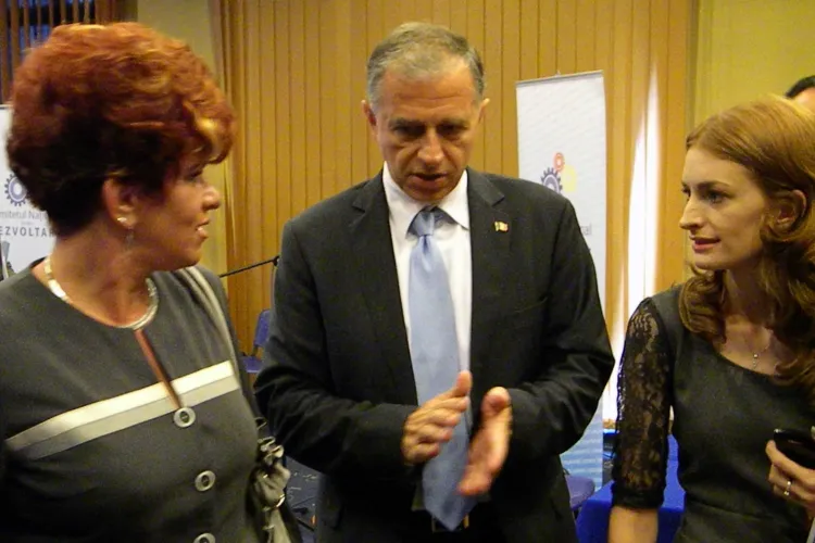 Mircea Geoana despre trustul de presa preluat de Dancu, Rus si Paszkany: "Este inedita asocierea. Paszkany nu era apropiat de PSD" - VIDEO