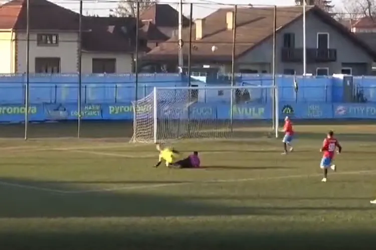 Scandal URIAȘ în fotbalul clujean! Portar intrat ilegal pe teren i-a rupt piciorul unui fotbalist de 18 ani. Gazdele acuză: Observatorul știa! VIDEO