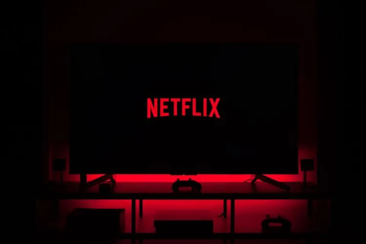 Netflix aduce de sărbători un ,,cadou” pentru clienții din România. Abonamentele se vor scumpi / Vezi cât vor costa din 2025