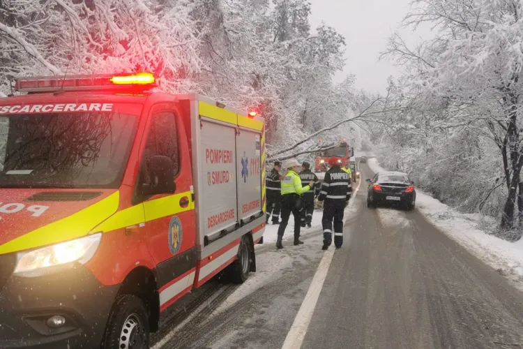 Săptămână de foc pentru pompierii clujeni! Au intervenit în peste 600 de misiuni în minivacanța de iarnă
