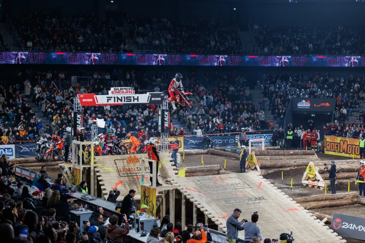 Cluj, „capitala” sporturilor extreme! Cei mai talentați rideri din întreaga lume au electrizat BT Arena FOTO