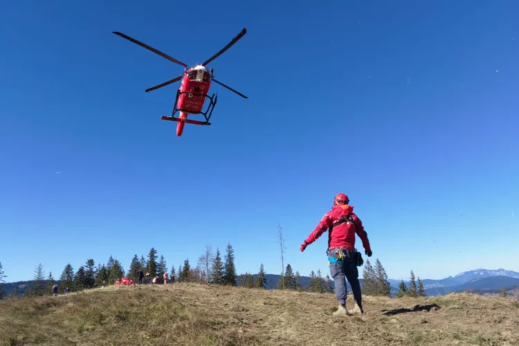 O nouă zi de foc pentru salvamontişti! 150 de persoane au fost salvate pe munte. Câte apeluri au venit de la Cluj