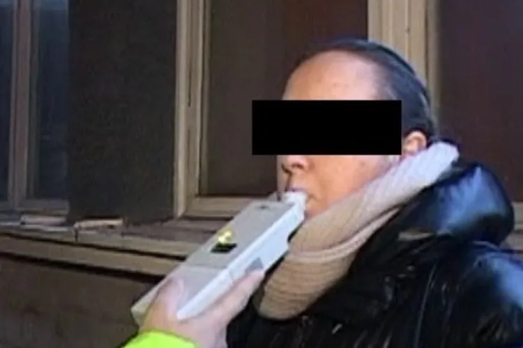 Șoferiță din Cluj, prinsă aproape de comă alcoolică la volanul unei mașini, în Ciurila. Femeia riscă să ajungă după gratii 