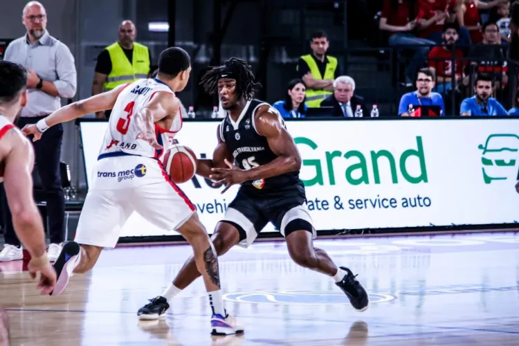 U BT câștigă detașat derby-ul de la Oradea. O galerie inimoasă a susținut echipa în deplasare