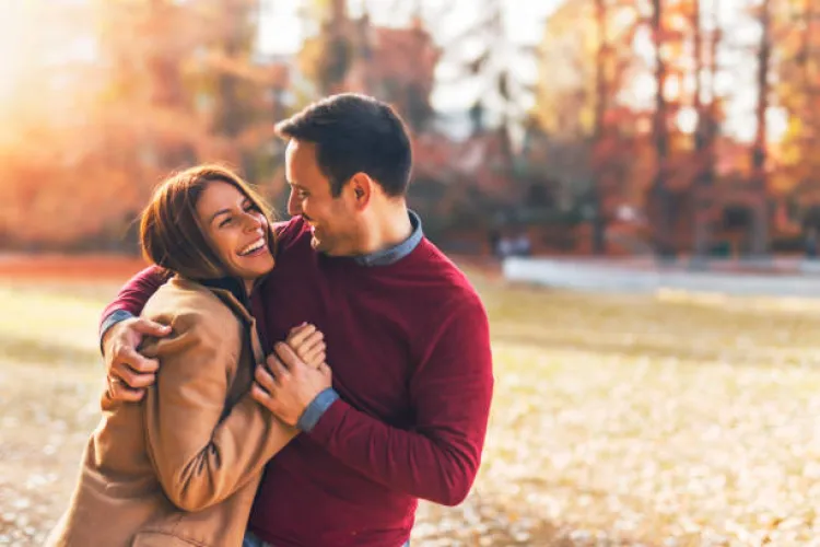 Destinul le va schimba viața! TREI zodii sunt predestinate să trăiască o poveste de dragoste INCREDIBILĂ în FEBRUARIE. Cine își găsește marea iubire? 