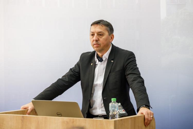 Avertisment dur al ministrului Educației, Daniel David: „Am zero toleranță pentru violența în școli și facultăți”