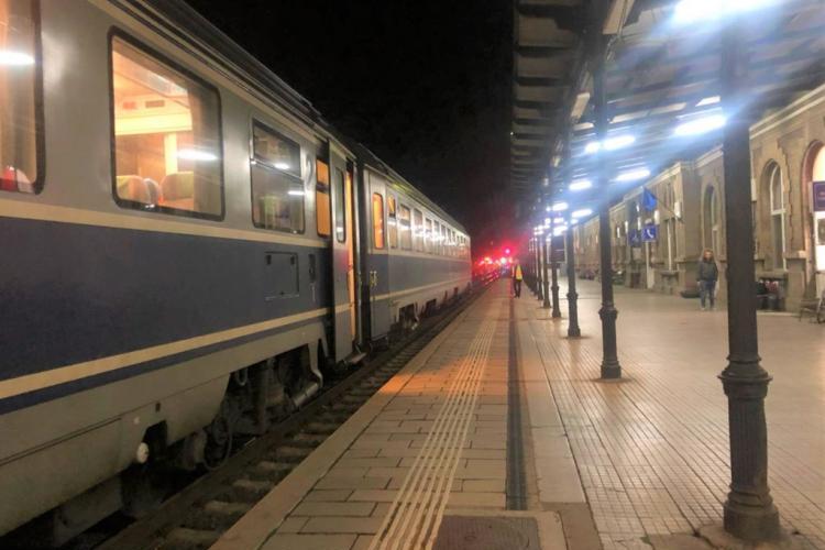 Bărbat înjunghiat în Piața Gării din Cluj, după ce ar fi lovit două femei! Atacatorul voia să-și apere rudele