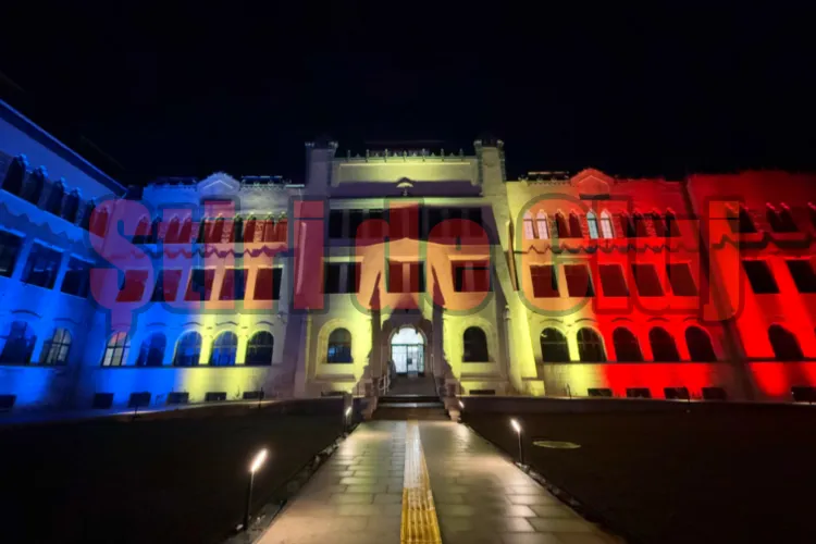Cât de spectaculos a arătat azi sediul renovat al IPJ Cluj: Clădire emblematică, îmbrăcată în tricolor, e gata să-și primească polițiștii înapoi „acasă”