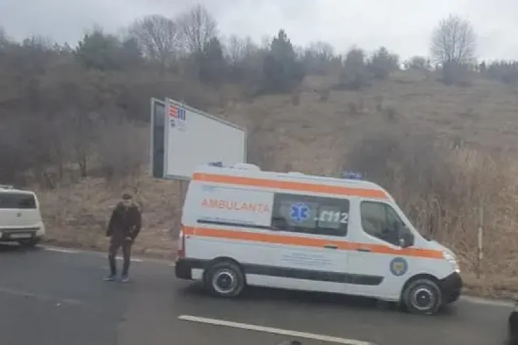 Accident rutier în Feleacu, Cluj! O femeie a fost transportată la spital în urma impactului 