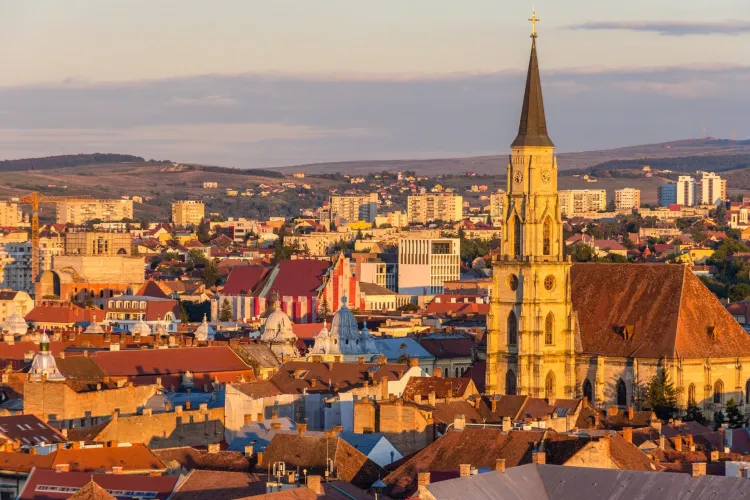 Cluj-Napoca, orașul prețurilor record! Apartamentele costă cu 741% mai mult decât în anul 2000 / Vezi cu cât se vindeau locuințele acum 25 de ani 