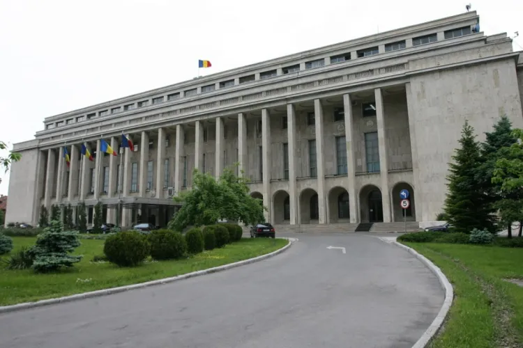 Guvernul României: „Caracatița” care devorează bugetul „muls” de la români: 164 de autorități, 75 de secretari de stat și un număr SECRET de consilieri