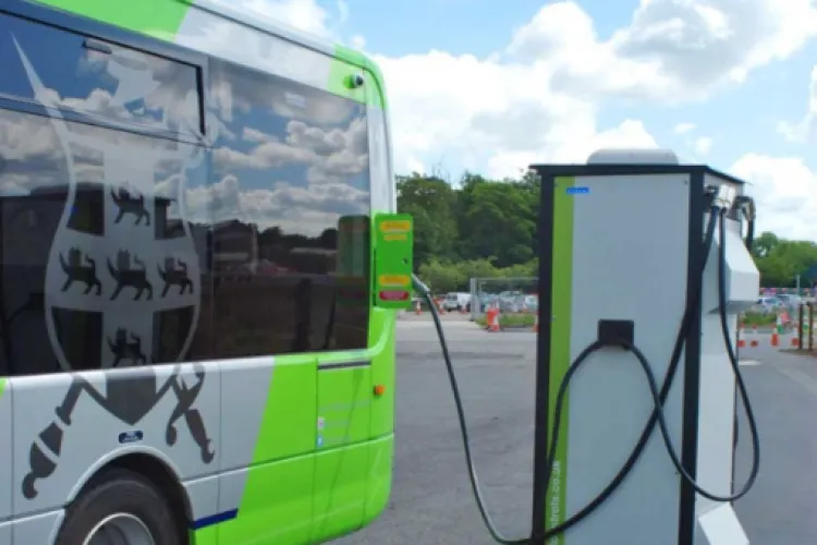 Trei localități din Cluj vor avea stații de încărcare pentru mașinile electrice! În ce comune vor fi amplasate 