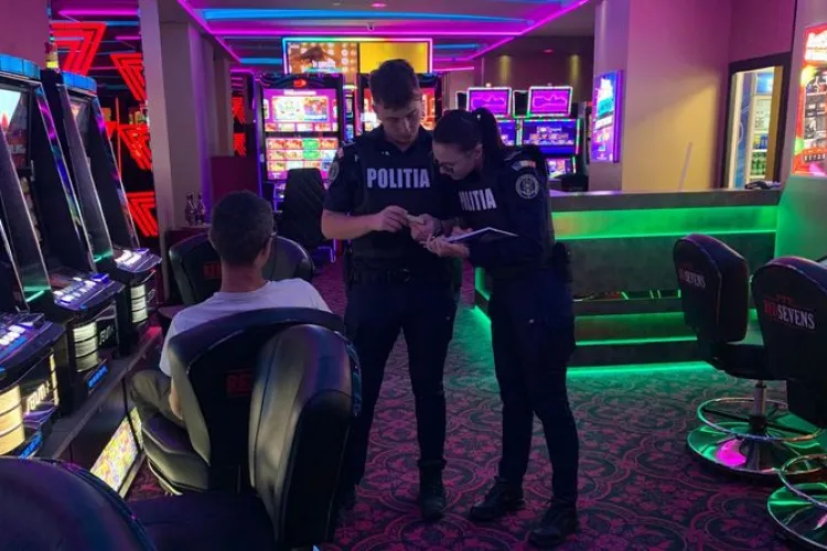 Scandal într-o sală de jocuri de noroc din Cluj-Napoca! Un bărbat, ÎNJUNGHIAT după un conflict spontan