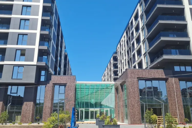 Super complex comercial în cel mai nou cartier al Clujului! Locuințe, clinică medicală și magazine, toate în același loc -  FOTO 