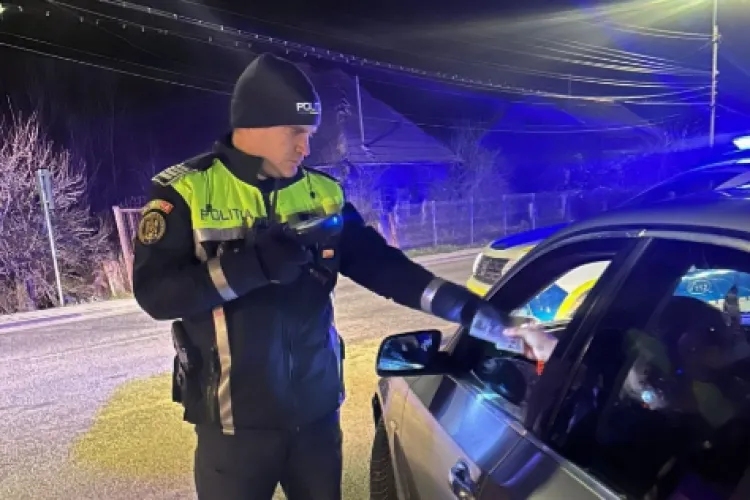 Un tânăr de 18 ani din Cluj s-a crezut ,,zmeu”! Nici n-a luat bine permisul, că a și rămas fără el. A ieșit la plimbare cu mașina ,,după câteva pahare” 