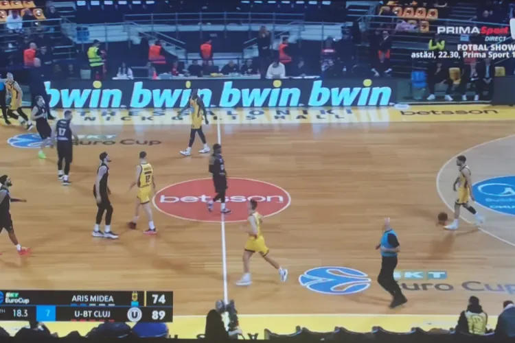 VICTORIEEEEEE! U-BT Cluj-Napoca s-a calificat în play-off-ul BKT EuroCup după victoria contra lui Aris Midea Thessaloniki