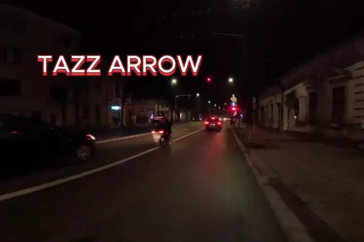 Livrator de mâncare teribilist pe un drum din Cluj! A făcut o depășire riscantă și a trecut pe roșu într-o intersecție periculoasă: ,,Ca o săgeată” - VIDEO