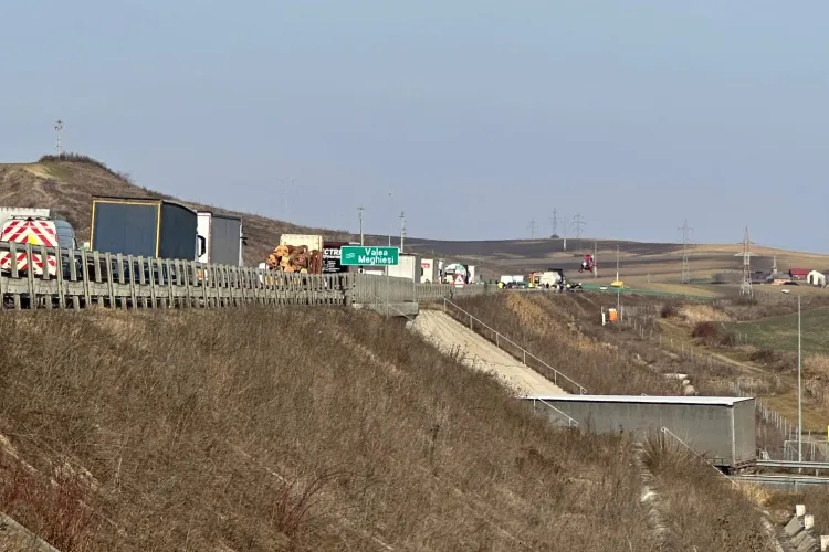 Cluj: Accident rutier GRAV pe A10, sensul de mers către Turda. O persoană se află în stop cardio-respirator. Elicopterul SMURD a fost solicitat