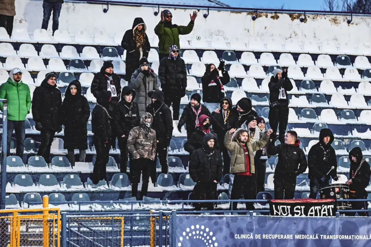 Mesajul transmis de CFR Cluj pentru fanii care au făcut deplasarea la Iași: ,,Pe o ninsoare abundentă și un viscol pătrunzător, Peluza ne-a fost alături”