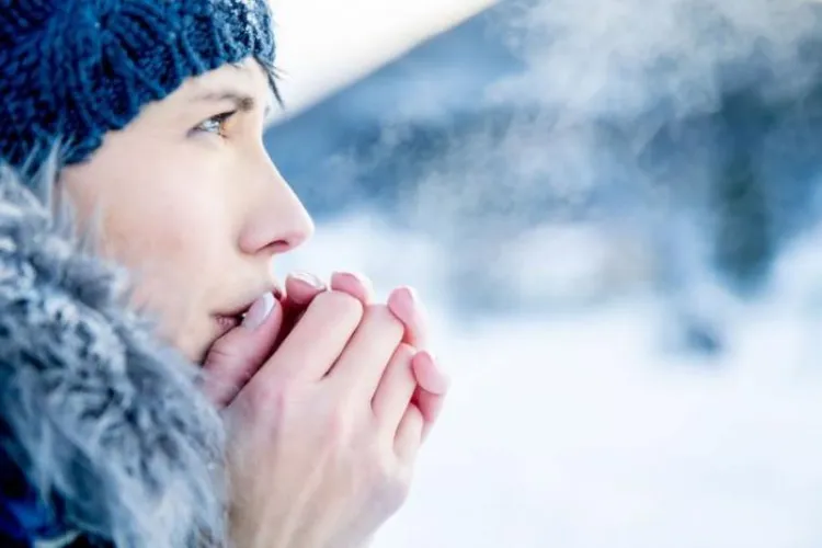 Frig de îngheață pietrele la Cluj! Meteorologii au anunțat că minima poate atinge -10 grade Celsius 