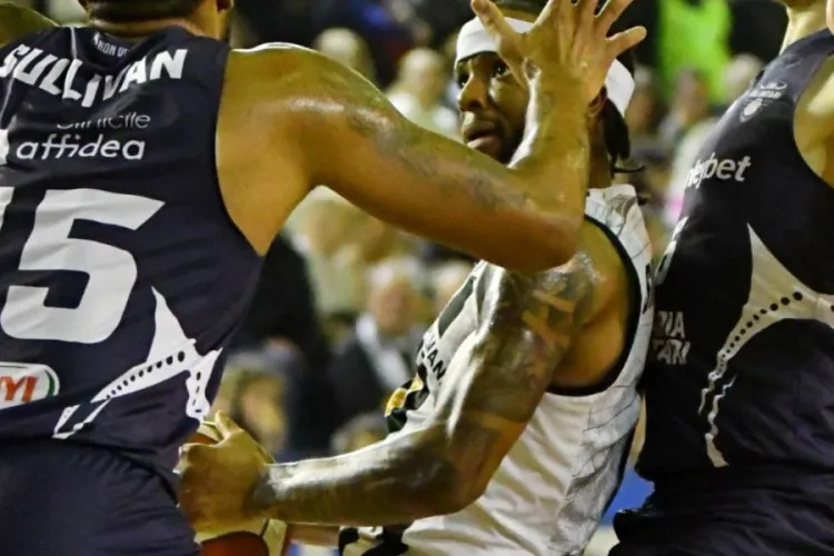 U BT Cluj, eliminată dramatic din Cupa României. Zavier Simpson a stabilit un nou record, cu 30 de puncte, dar nu a fost suficient