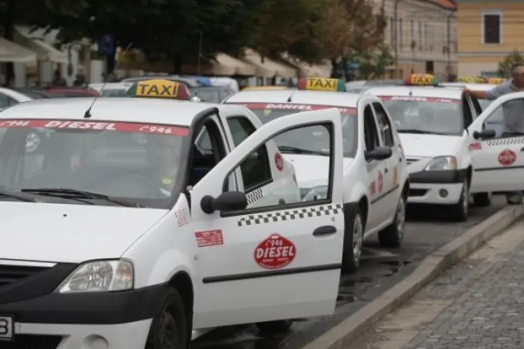 Inconștiență la volan! Taximetrist din Cluj, lăsat fără permis și amendat după o depășire periculoasă! Și-a pus clientul în primejdie