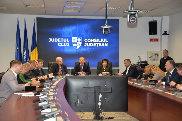 Este oficial! Patru noi consilieri județeni au depus jurământul și și-au preluat mandatele la Consiliul Județean Cluj
