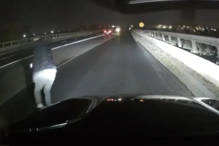 O țeapă ,,celebră” a revenit la Cluj. Metoda prin care a fost abordat un clujean: ,,Atenție celor ce se vor buni samariteni”