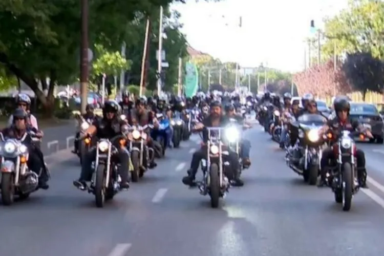 Show incendiar, lipsit de inhibiții, exclusiv pentru adulți la Cluj, la cel mai mare festival de motocicliști! Mii de bikeri, așteptați la Cojocna