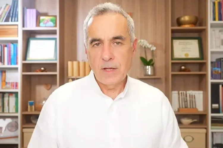 Profesor universitar din Cluj, avertizare pentru fanii lui Călin Georgescu: Este „impostor”, „profitor ordinar” și „globalist ipocrit”