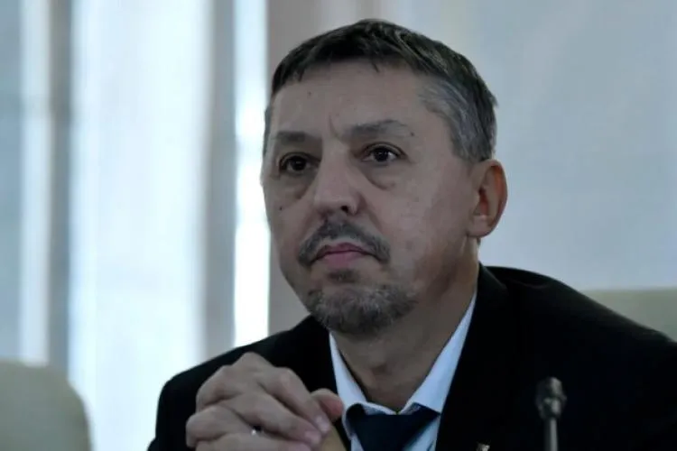 Daniel David trage un semnal de alarmă cu privire la încrederea românilor în știință: „Ne vulnerabilizează la conspirații și fakenews”