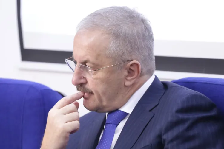 Clujeanul Vasile Dîncu, declarații contradictorii față de colegii săi: Este Prim-ministrul în „pericol”?