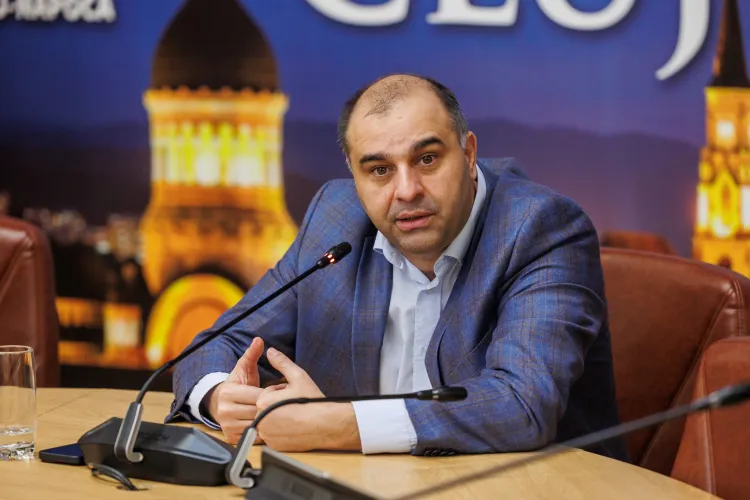 Modernizarea a două parcuri din Cluj, în pauză. Dan Tarcea: „problema este una financiară”