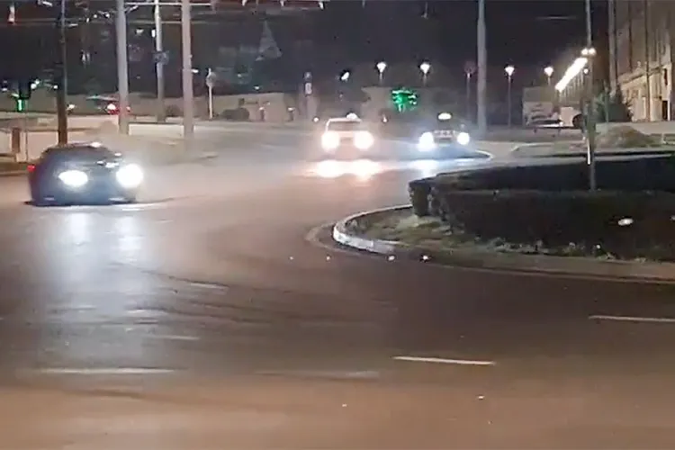 Claxoane, flash-uri și tupeu maxim în Cluj! Șmecher cu BMW, lăsat fără permis și amendat după ce s-a dat în spectacol pe șosele