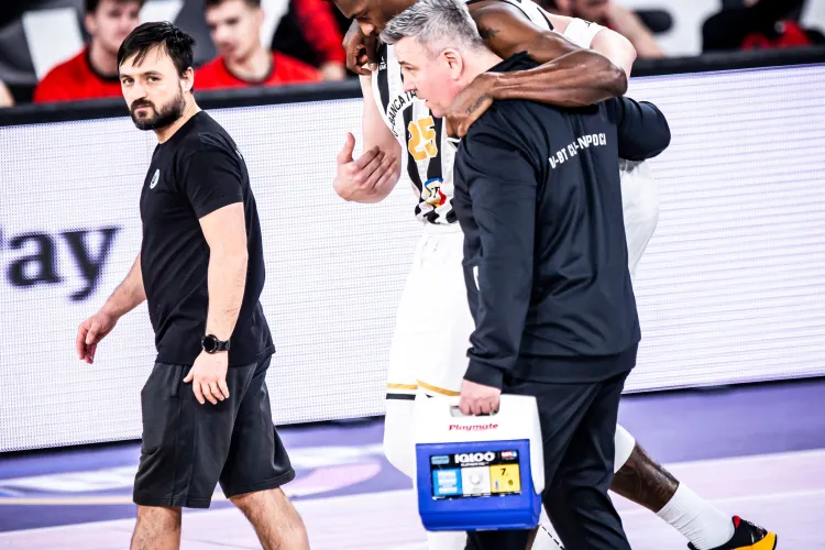 Lovitură pentru U-BT Cluj! Starul echipei, incert după accidentarea suferită cu Dinamo. Care este verdicul medicilor