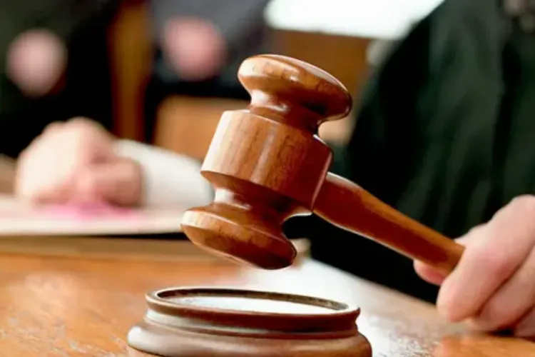 Șefa secției penale a Judecătoriei Cluj reclamată de Baroul Cluj la Inspecția Judiciară pentru decizie „abuzivă” la adresa unui avocat. Ce acuze i se aduc 