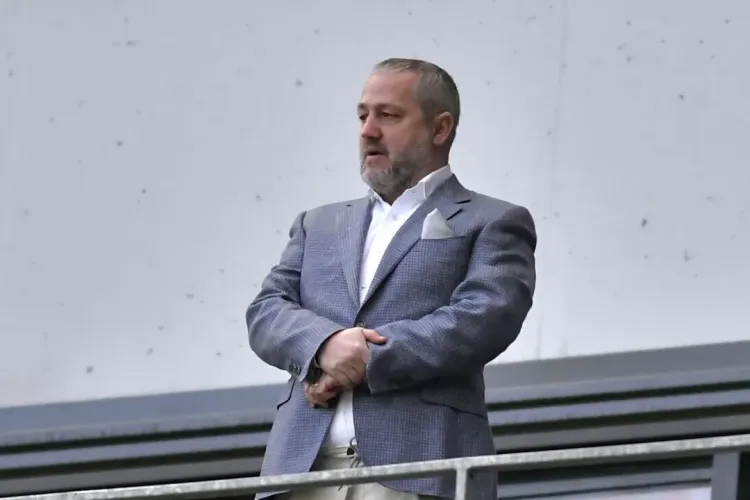 Decizie controversată pentru meciul dintre Universitatea Craiova și U Cluj. Arbitrul, criticat de Mihai Rotaru