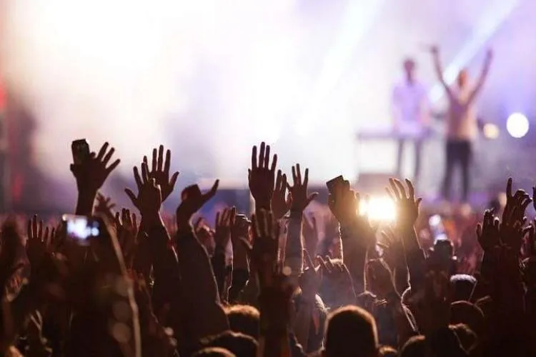 Un mare festival din Cluj anunță că nu mai vinde bilete. Vestea i-a băgat în ceață pe festivalieri: ,,Abonamentele nu sunt disponibile în acest moment