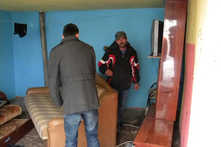 Amnesty International ia apararea celor 400 de rromi care locuiesc ilegal pe strada Cantonului