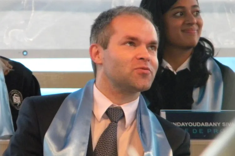 Ministrul Daniel Funeriu a rezolvat un subiect de la BAC. Ce nota ii dati? VIDEO