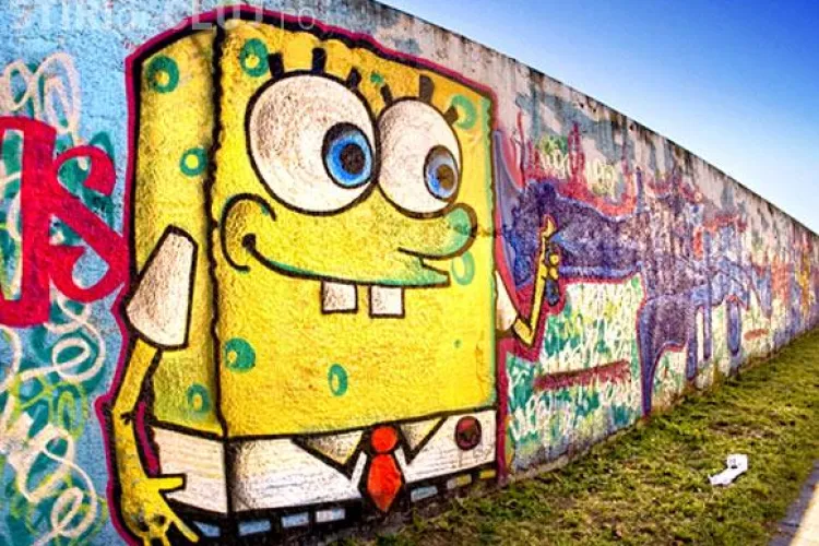 Picturi pe zidurile Clujului. Ce desene credeti ca s-ar potrivi?