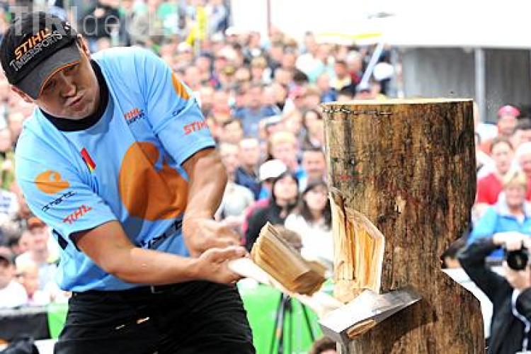 Campionii nationali la taiat lemne, alesi in acest weekend la Gilau