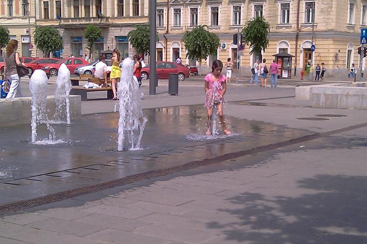 Vreme caniculara la Cluj: temperaturi de aproape 35 de grade Celsius. Vezi cum va fi vineri si sambata