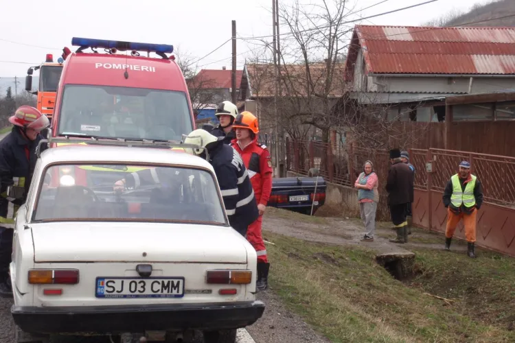 Accident cu un mort la Caianu. Alte doua persoane au fost ranite grav