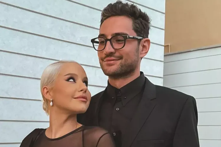 Bat clopote de nuntă pentru Carmen Grebenișan? Influencerița e pregătită pentru o nouă căsnicie: „Dacă o să mă ceară, o să zic DA. N-o să fie o surpriză”