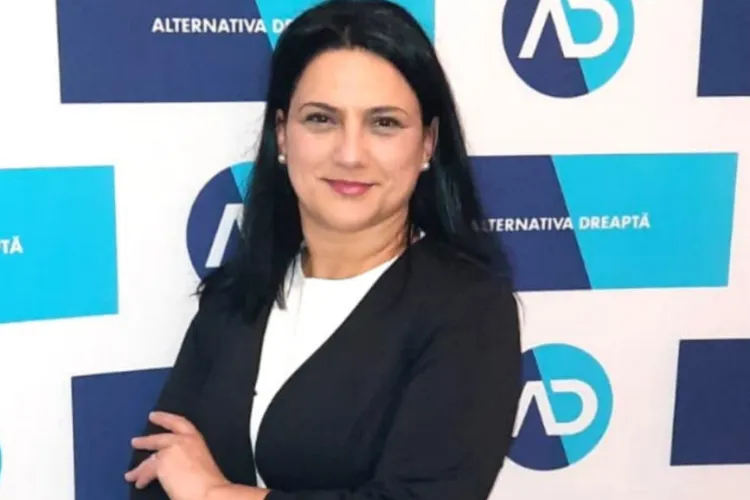 O clujeancă în fruntea unui partid: Adela Mîrza, realeasă președinte al Partidului Alternativa Dreaptă