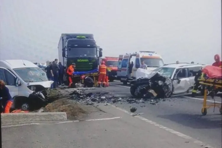 Tragedia unei studente la UBB Cluj: Spitalizată, cu ambii părinți decedați, în urma unui accident. Organizația de studenți face apel la ajutor!